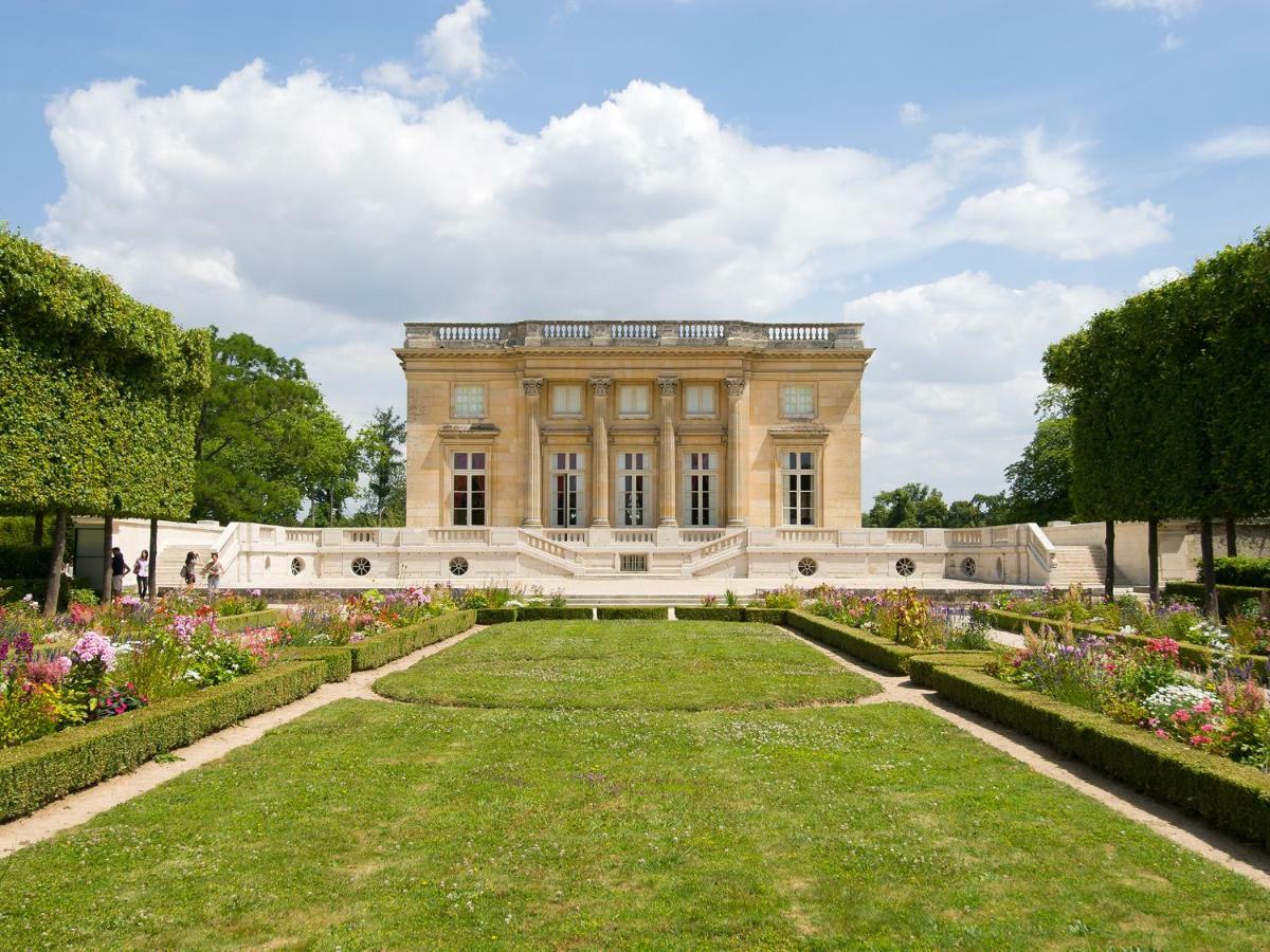 Les Petits Apparts Versailles Extérieur photo